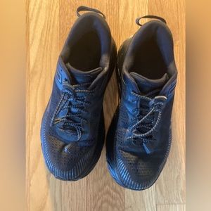 Size 7 - Hoka One One Bondi 7 Black W